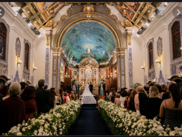 Na igreja mesmo