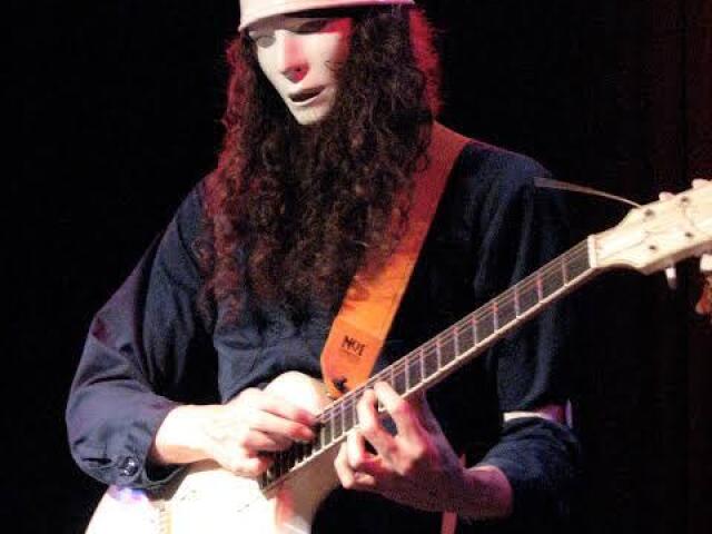 Buckethead