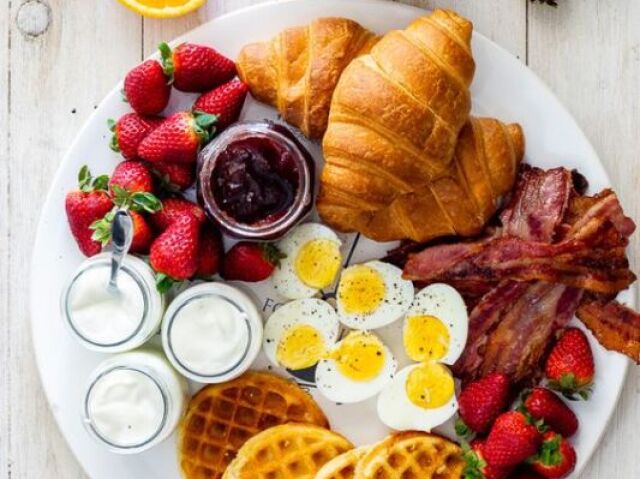 Muita comida para aguentar até a hora do almoço!