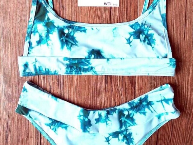 tie dye azul