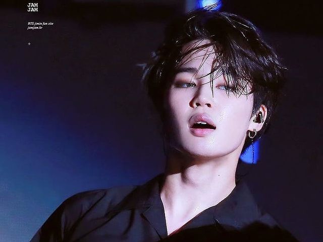 sexy ( o tiro foi grande uii rsrs )