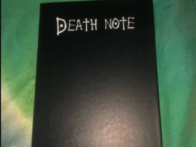 Um caderno mortal