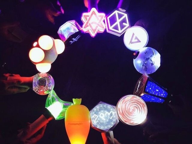 Acerte o grupo pelo seu Lightstick p1