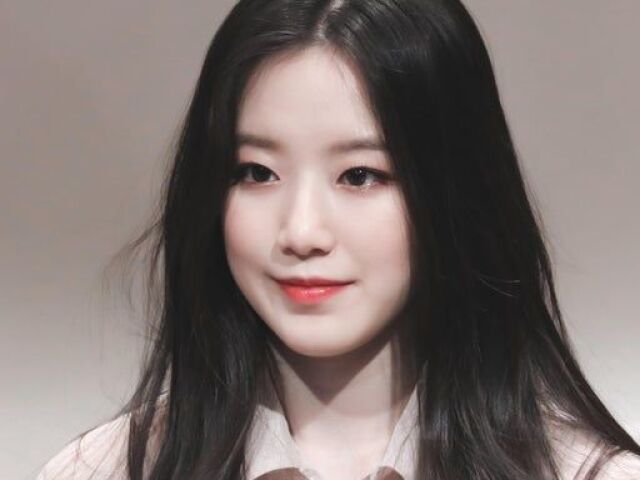 Shuhua ((G)I-DLE)