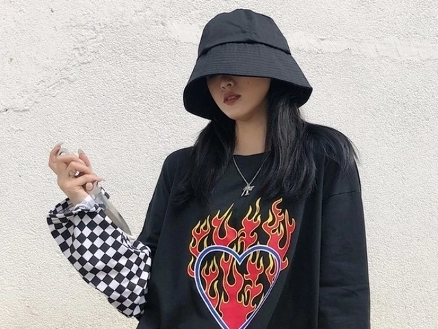 E-girl