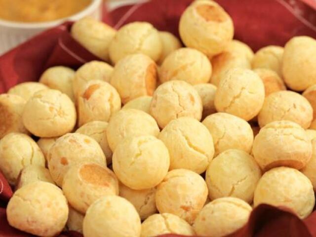 pao de queijo