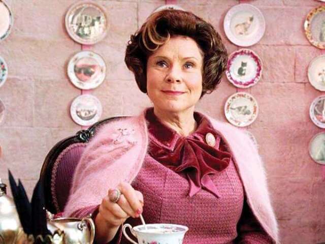 Dolores Umbridge (vaca rosa)