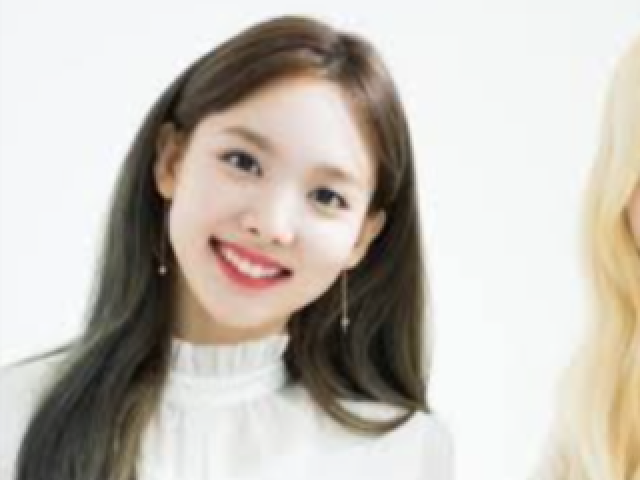 (Nayeon)desculpa não foi minha intenção! '-'