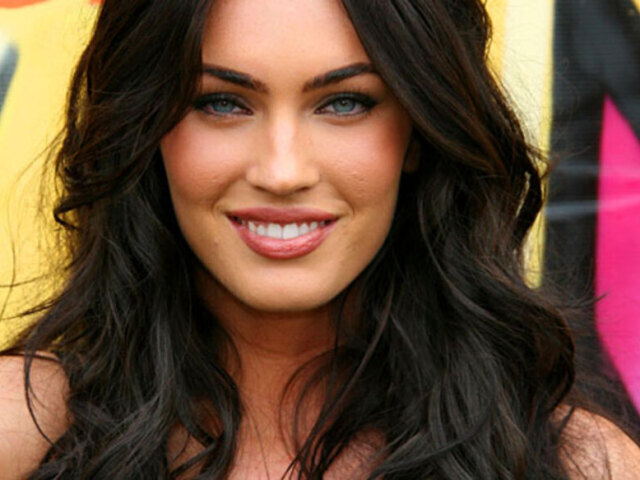 A mais linda é Megan fox