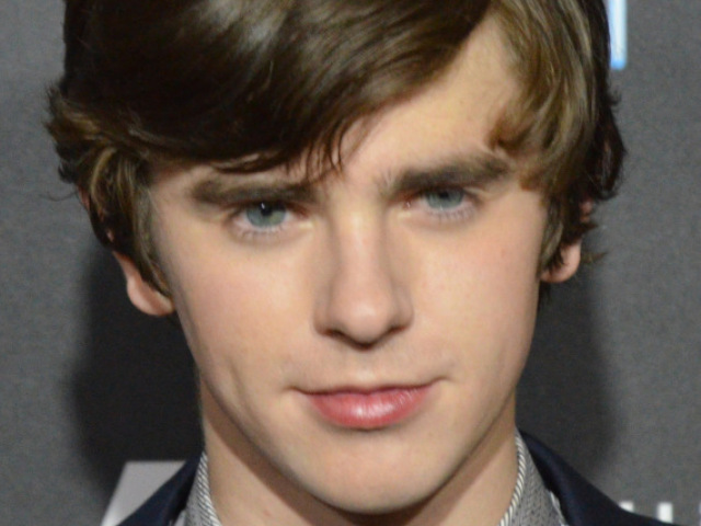 freddie highmore