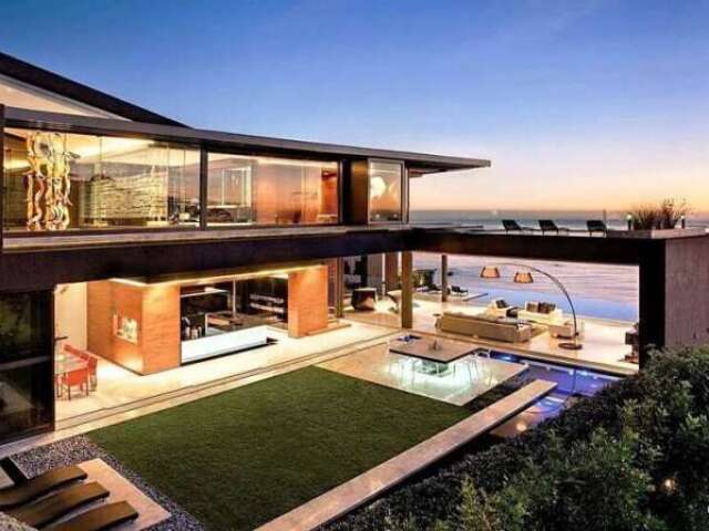 Casa Luxuosa