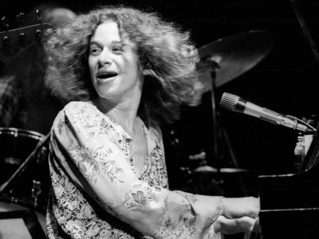 CAROLE KING!