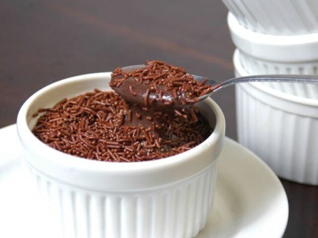 Brigadeiro de colher.