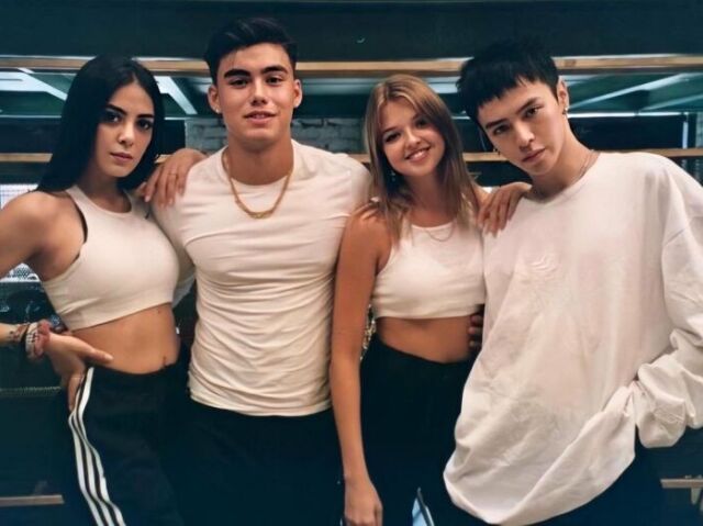 Sabina , Bailey , Joalin e Krystian 🇲🇽🇵🇭🇫🇮🇨🇳