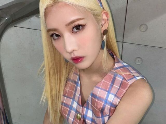 Kim Lip