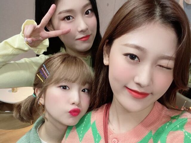 Hyujin, Choerry e Yeojin