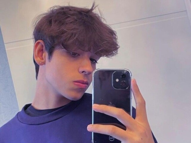 . °Leo Alves°.