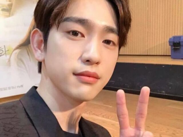 Jinyoung