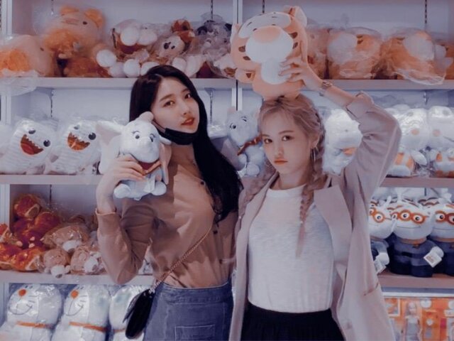 Escolha entre essas músicas de k-pop e te direi que grupo de k-pop você participaria!!!