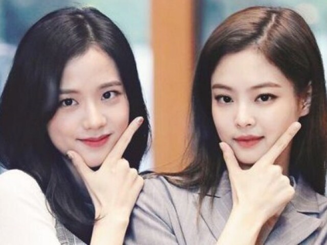 Nós fomos visitar a Jennie e a Jisoo