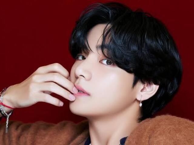 V (kim taehyung)