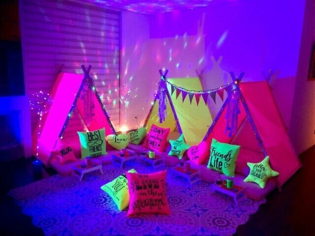 Neon!