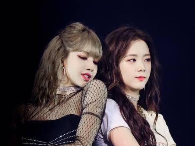 Jisoo e Lisa