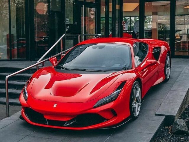 FERRARI VERMELHA