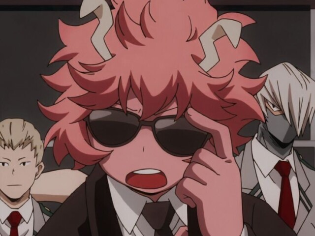 Mina!