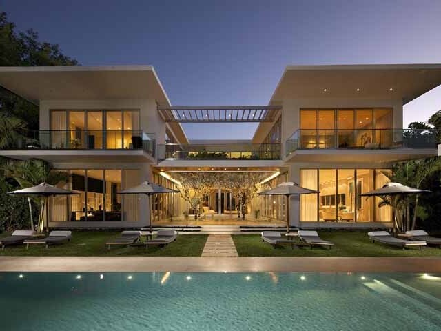 Monte sua casa dos sonhos!