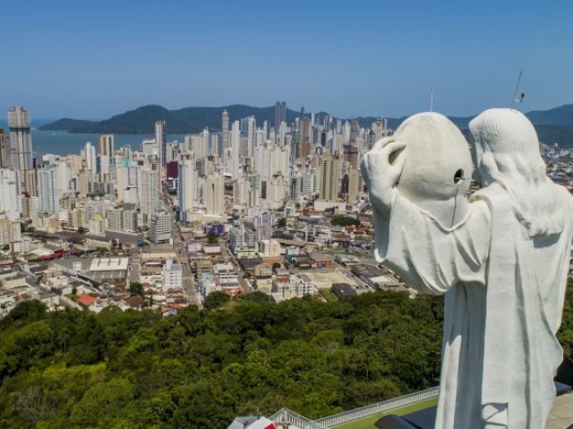 Algo relacionado a cidade