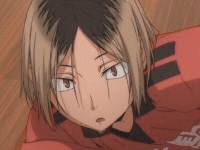 Kenma:não sabe demonstrar seus sentimentos,mas te ama mesmo assim