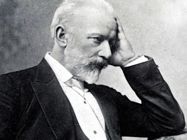 B) Piotr Tchaikovsky;