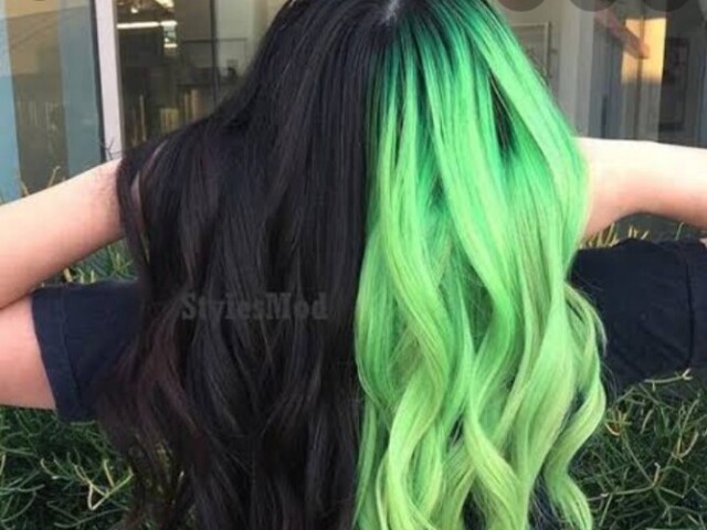 Sim! Uma metade do cabelo