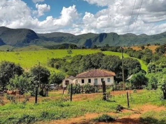 Um sitio agora viro fazendeiro