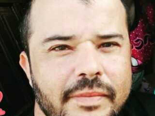 Igor
Casado
38 anos