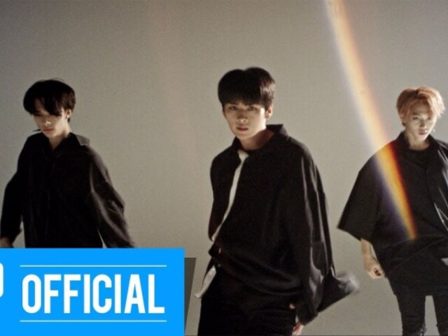 Lee Know X Hyunjin X Felix (dance)