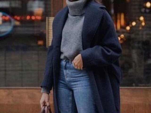 Gosto de um look mas city, um look moderno que esteja no padrão do momento🧳