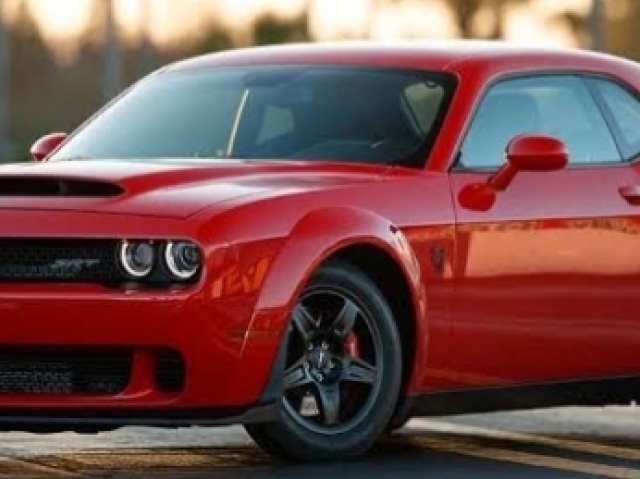 Dodge chalenger SRT