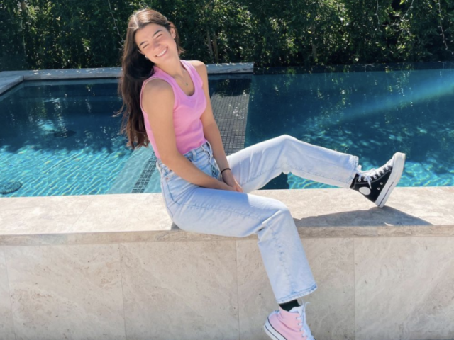 Você conhece bem a Charli?