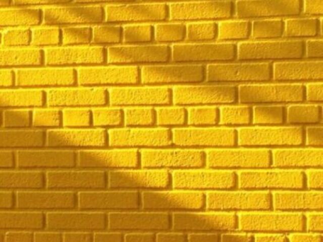 Amarelo