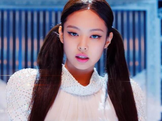 Jennie em Kill this love!