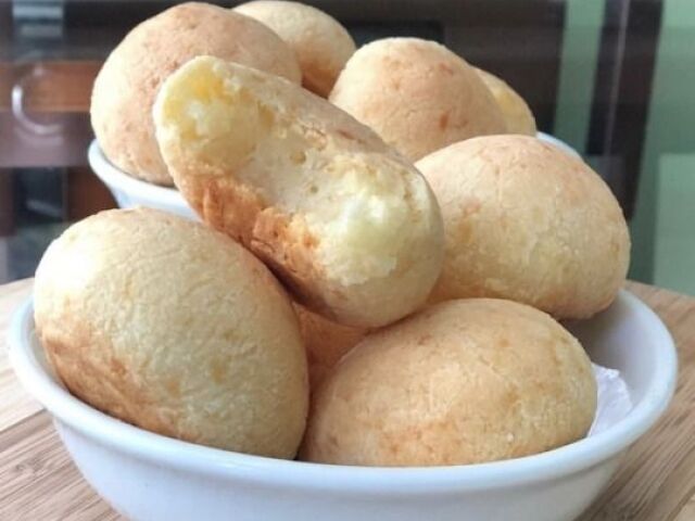 Prefiro um simples e gostoso pão de queijo!