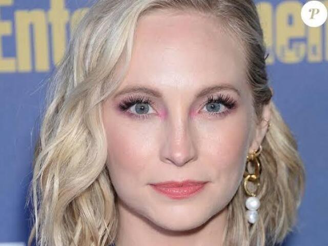 Candice accola king