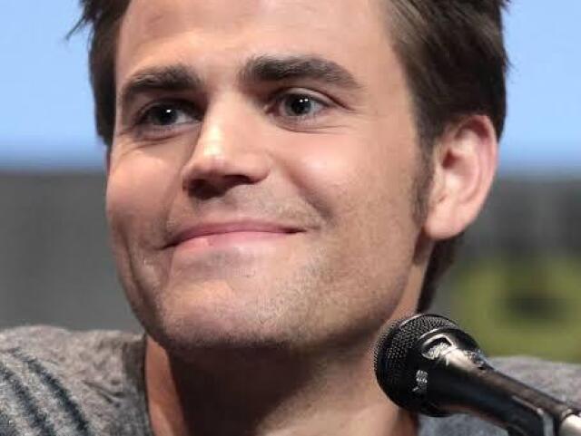 Paul Wesley Tomaz