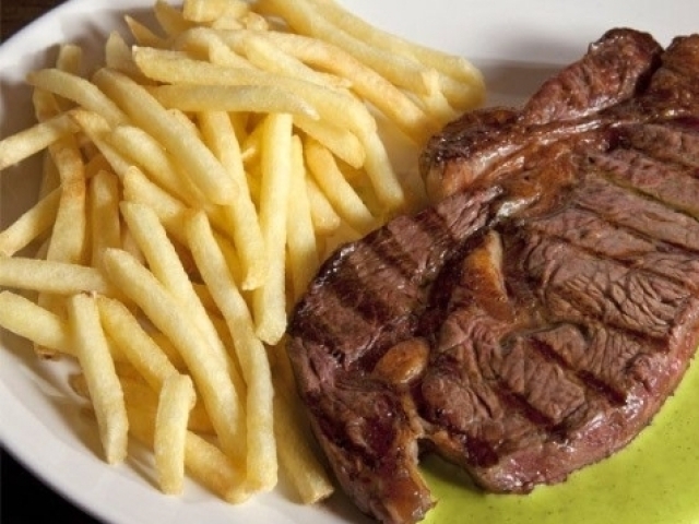 Bife com batata