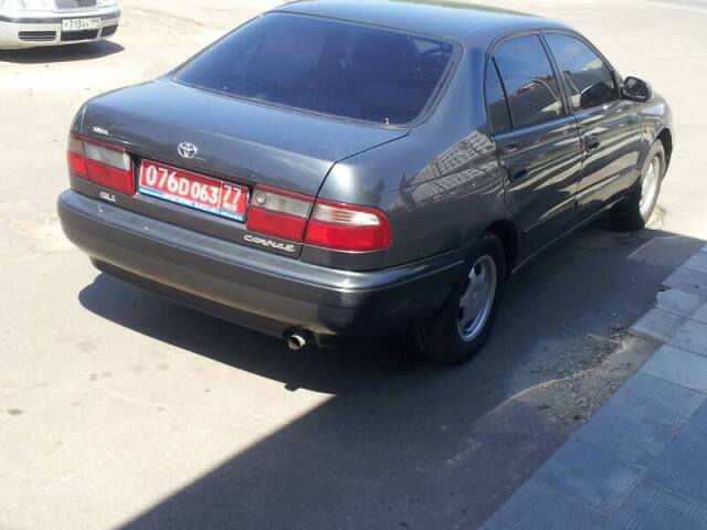 Toyota Carina E