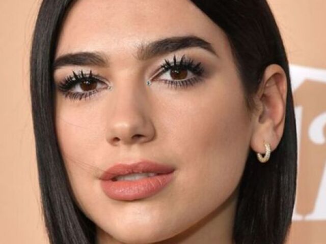 DUA LIPA