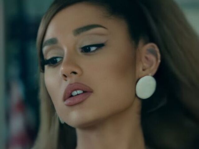 ARIANA GRANDE