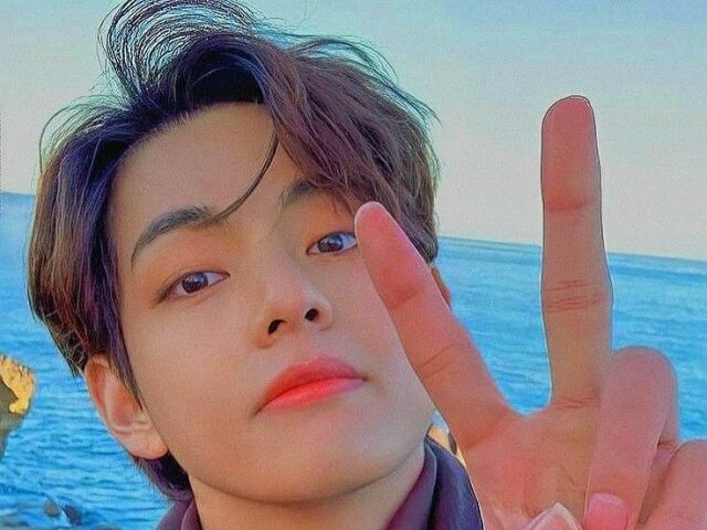 O quanto você conhece Kim Taehyung? ♥️✨
